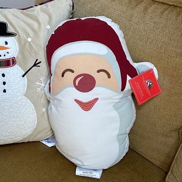 NEW The Mountain Home Collection Santa Smile Decorative Pillow - Picture 3 of 4